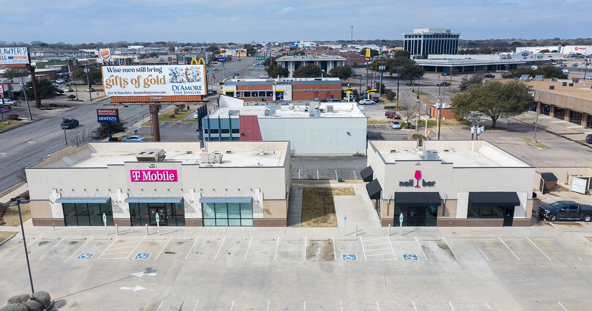 CRE for Sale on Valley Mills Drive in Waco, Texas